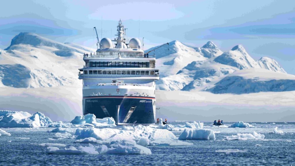 Hapag-Lloyd Cruises Event Travel Antartica