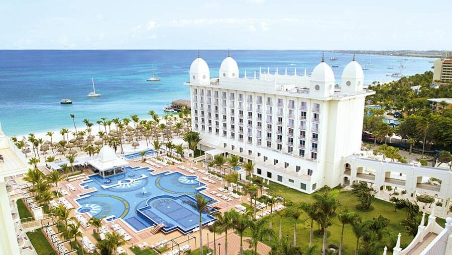 Event Travel Sterrebeek hotel-riu-palace-aruba