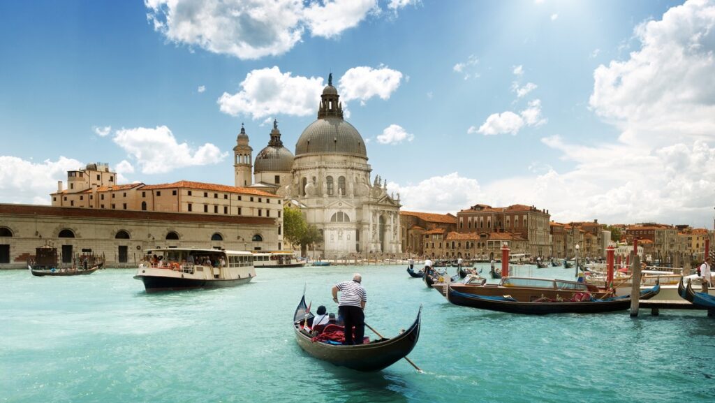 Venezia - Cathedral Santa Maria della Salute